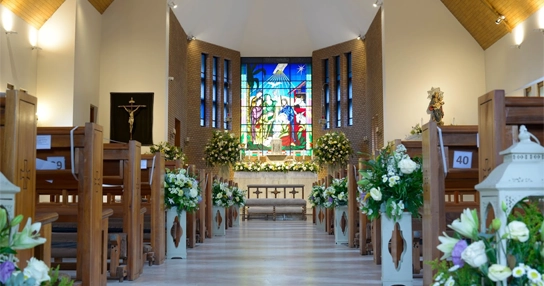 2. Nuestra Sagrada Familia parque Las Pataguas INTERIOR