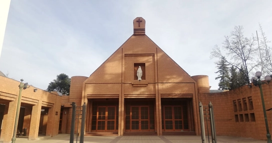3. Santa Maria de Las Condes